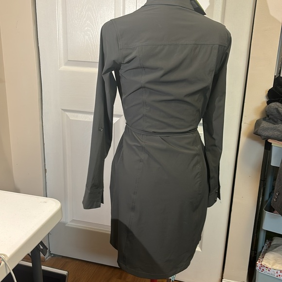 NWT Eddie Bauer Button Up Tie Belted Shirt Dress - Picture 2 of 4